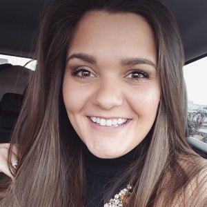 Meet your Posher, Jenna